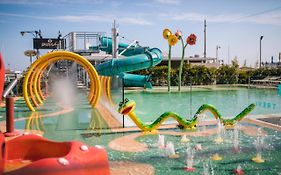 Hotel Trevi - Cattolica Family Resort